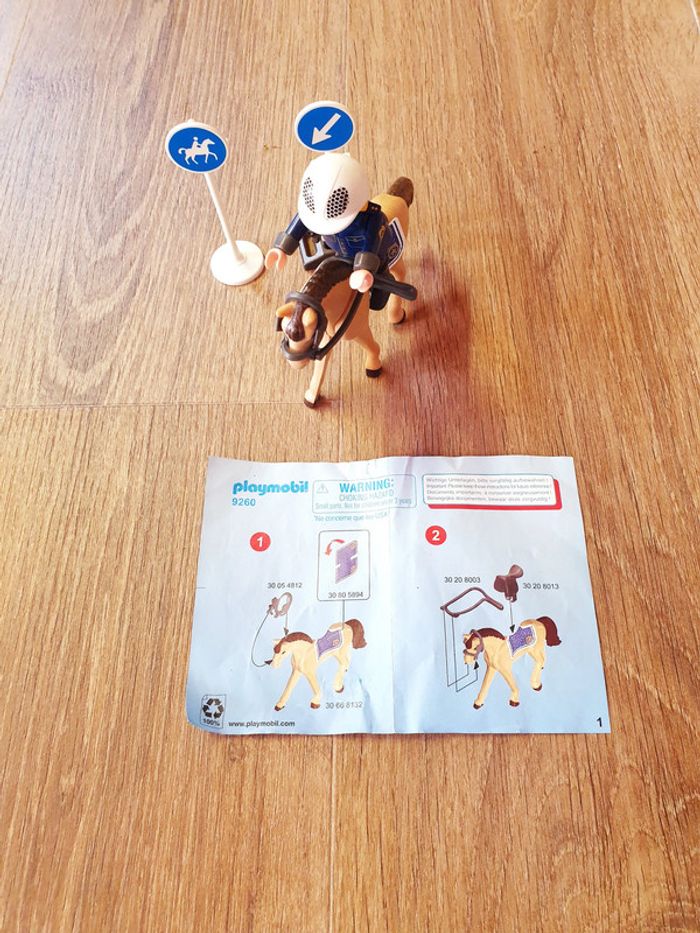 Playmobil - Policier à cheval - photo numéro 2