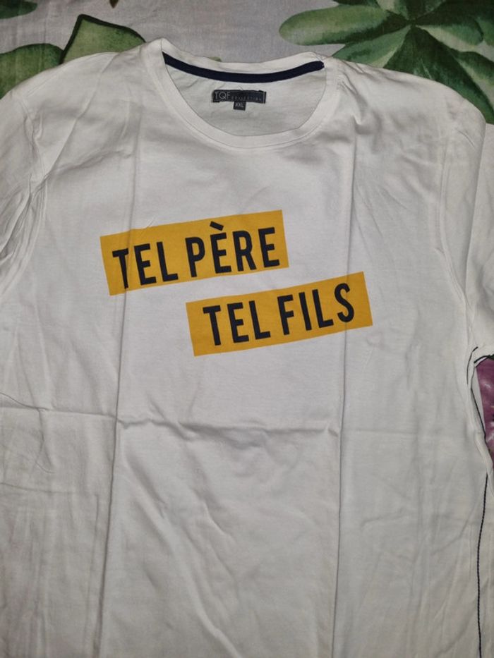 T-shirt "tel père, tel fils", neuf, juste lessiver, taille xxl - photo numéro 2