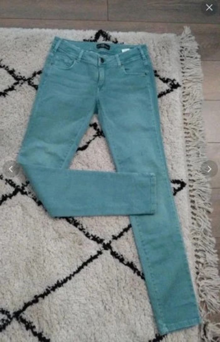 Jean vert pastel Cimarron neuf t 38