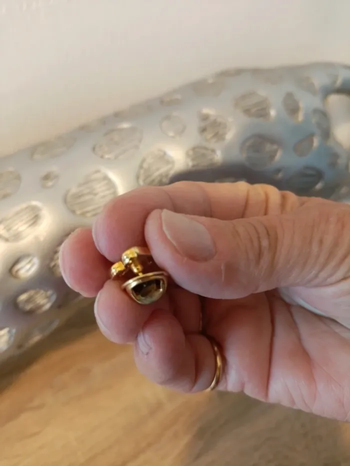Pin's "B" - photo numéro 2