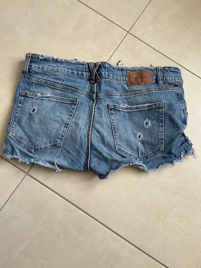 Short jean Zara - photo numéro 2