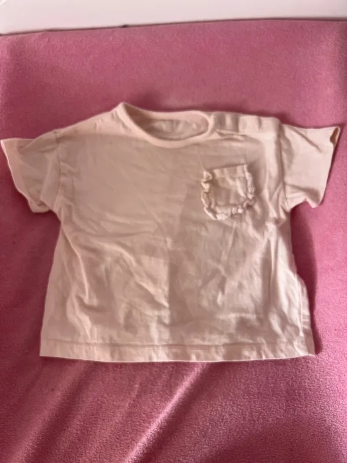 Lot de 11 tshirts taille 9 mois - photo numéro 9
