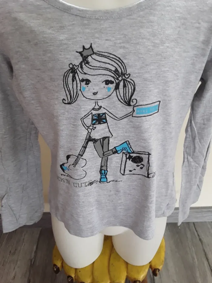 Tee-shirt manches longues 10 ans - photo numéro 2