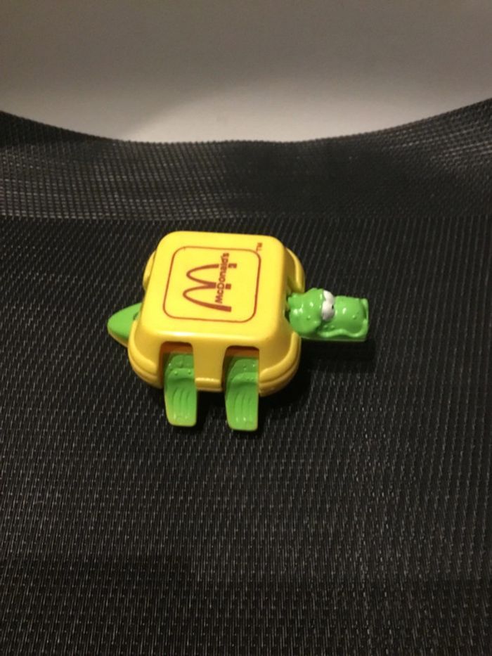 Transformer dinosaure monstre Mac Donald jouet happy meal 1990 vintage - photo numéro 3