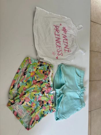 Lot vêtements fille