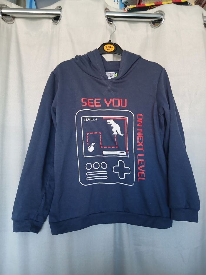 Sweat a capuche 10 ans