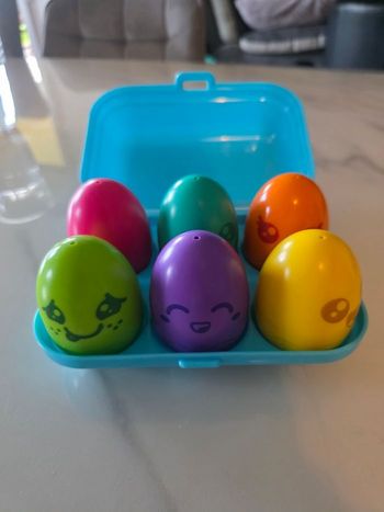 Jeu Boite d'oeufs Tomy Toomies 