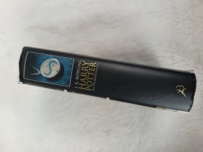 Livre Harry Potter and the deathly hallows - photo numéro 3