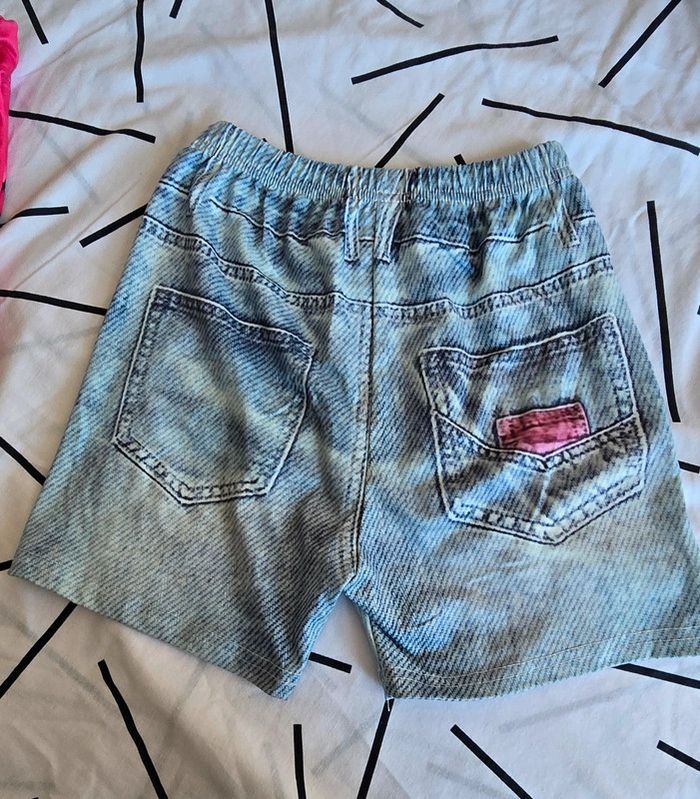 Ensemble T-shirt + Short Beautiful Dreamy taille 7/8 ans Neuf - photo numéro 3