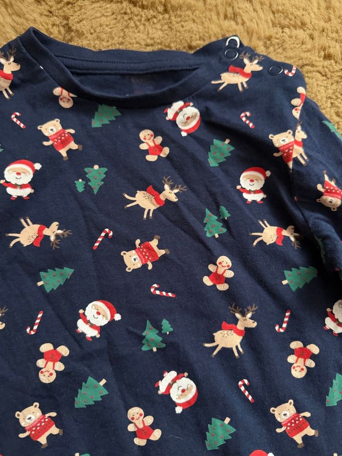 Tee shirt bleu Noël La HALLE t.18m - photo numéro 2