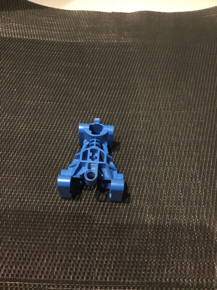 Lego Bionicle corp torse bleu pièces détachées - photo numéro 2