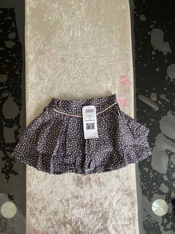 Jupe Tao taille 9 mois neuve