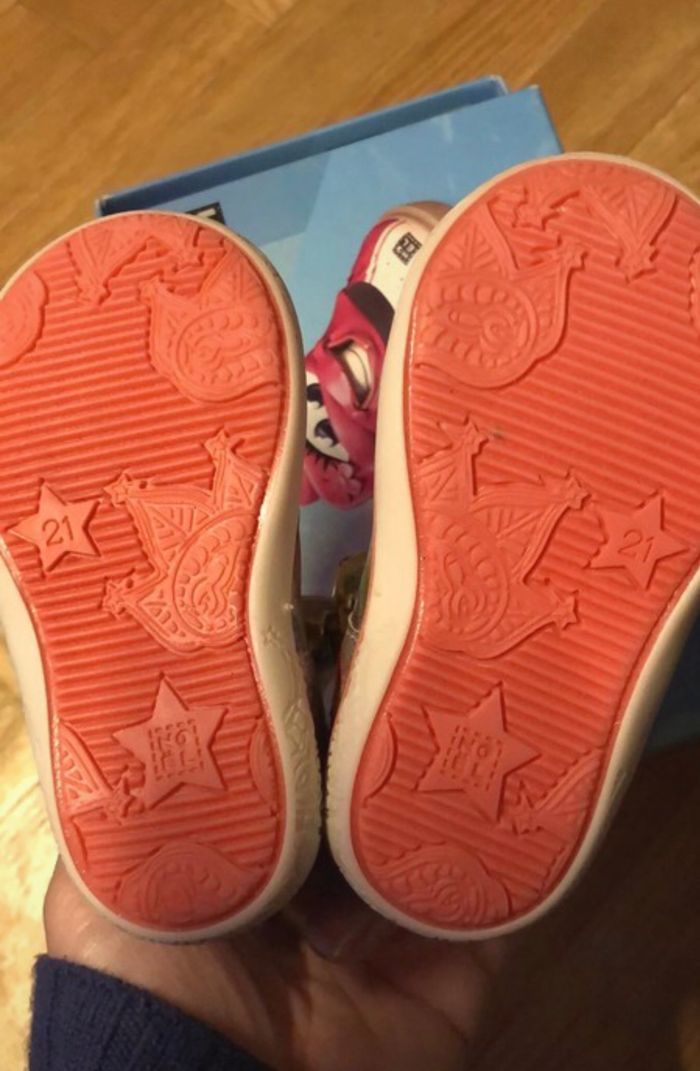 Très belles chaussures printemps fille 21 noël - photo numéro 4