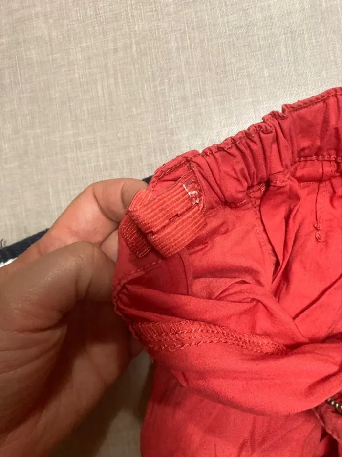 🔴 Bermuda rouge Kiabi avec ceinture – 3 ans (90-97 cm) - photo numéro 5