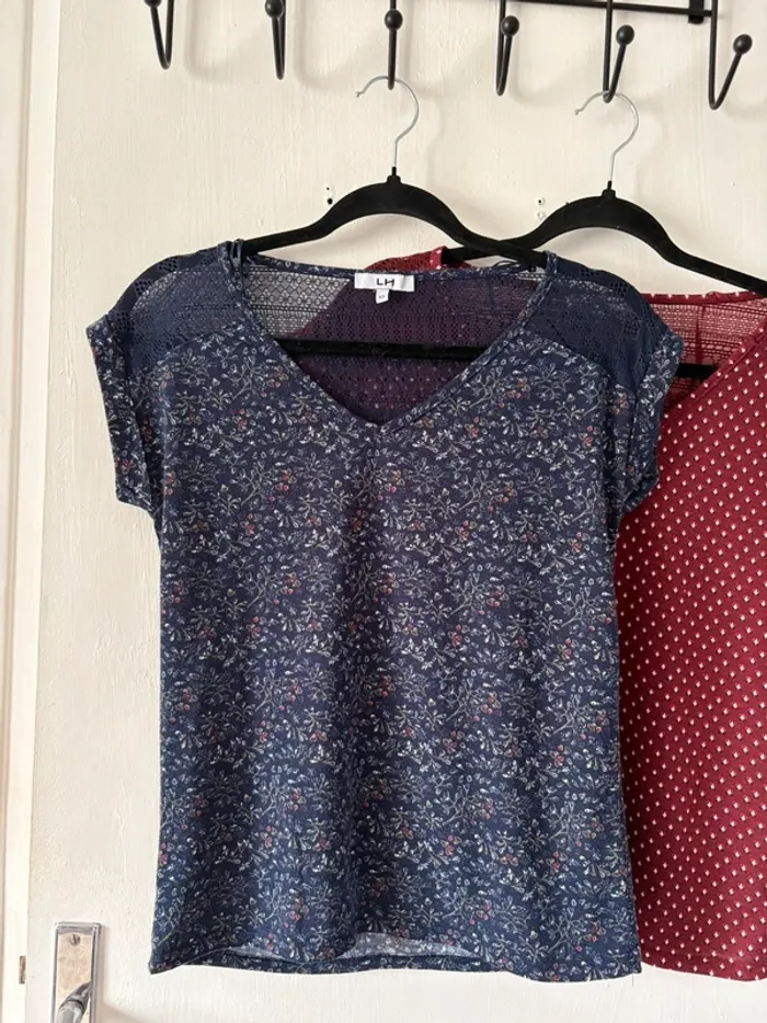 Lot de T-shirt en dentelle - photo numéro 5