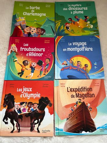 Lot de 11 petits livres enfant « Le club des Aventuriers de l’histoire »