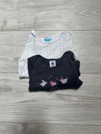 Bodies longues manches taille 2 ans