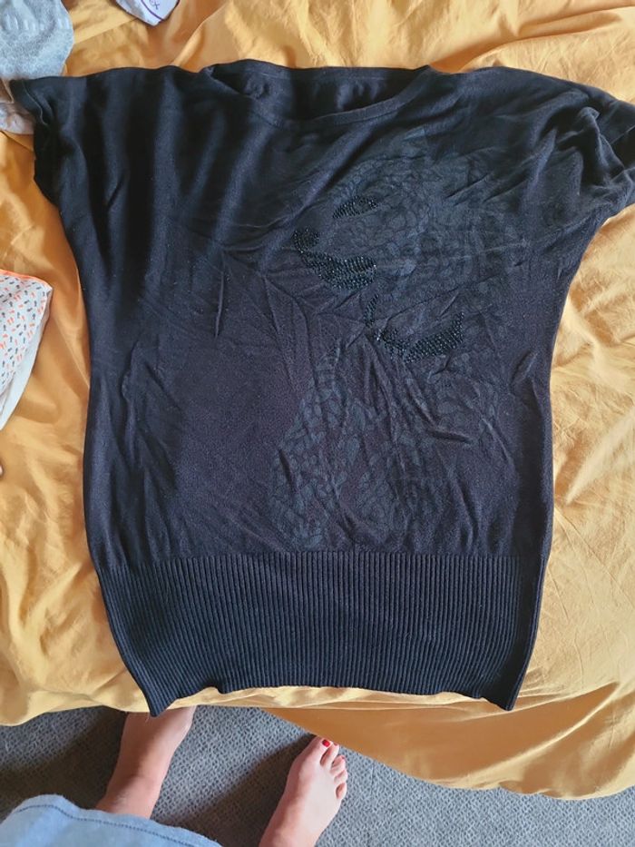 Petit pull sans manches