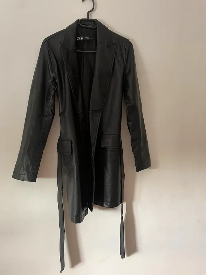 Zara Veste blazer mi-long en similicuir ceinturée taille XS - photo numéro 7