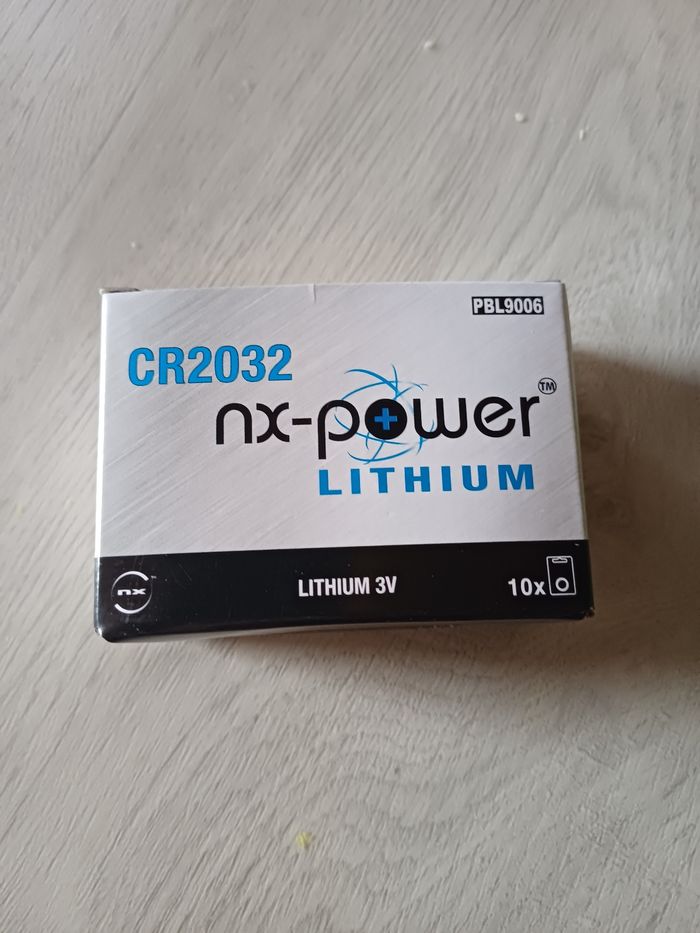 Lot de piles plates 3V