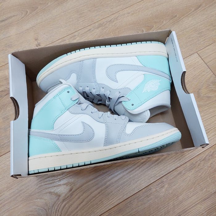 Baskets Wmns Air Jordan 1 - photo numéro 7