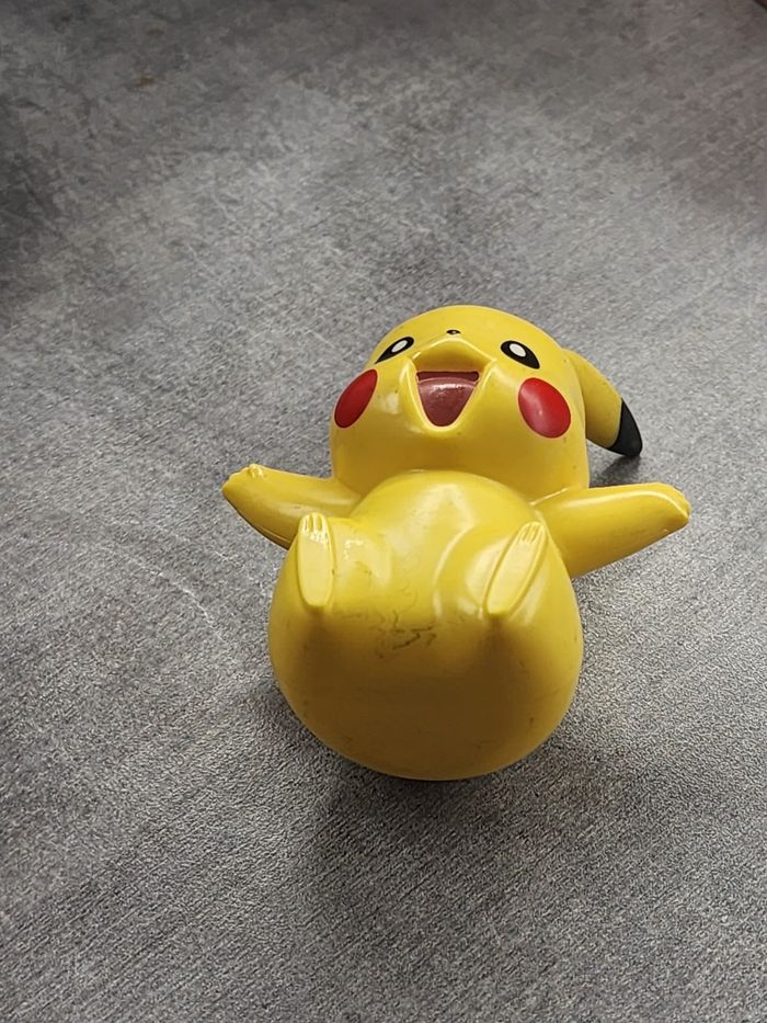 Figurine Pikachu Pokemon - photo numéro 3