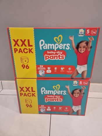 Couches taille 5 pampers