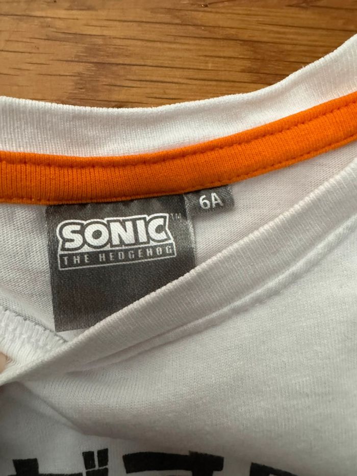 Tee shirt Sonic 6 ans - photo numéro 5