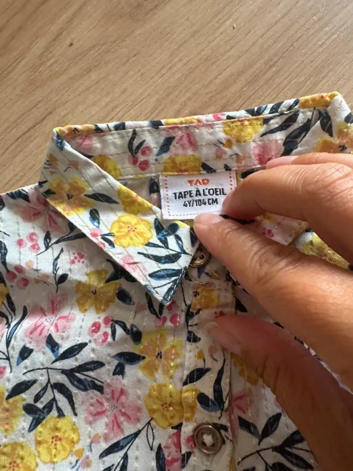 Chemise fleurie Tape à l’œil 4ans 104cm - photo numéro 2