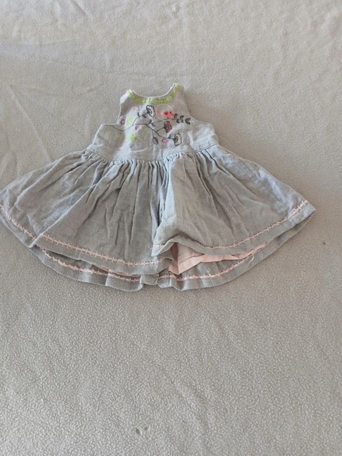 Lot robe été 3 mois - photo numéro 4
