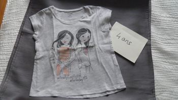 T-shirt manches courtes gris Kiabi 4 ans