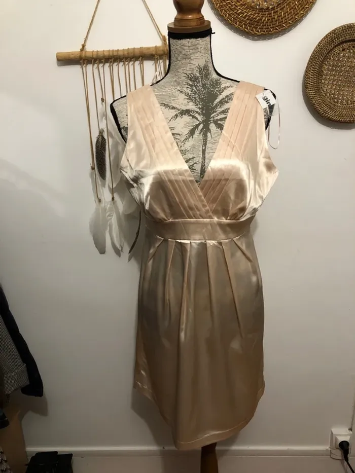 Robe satinée Gina Tricot - photo numéro 2