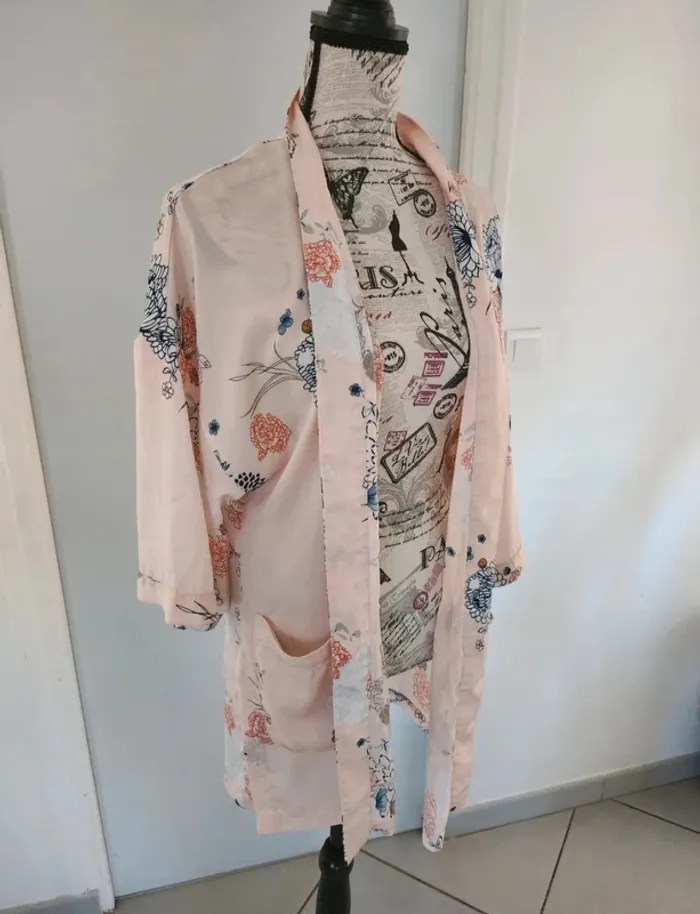 🌸 Kimono satiné fleuri - Pimkie Collection - Taille M 🌸