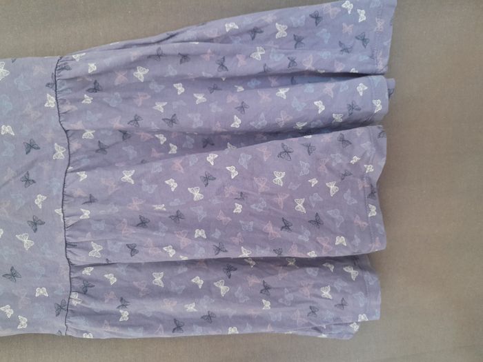 Robe, - photo numéro 3