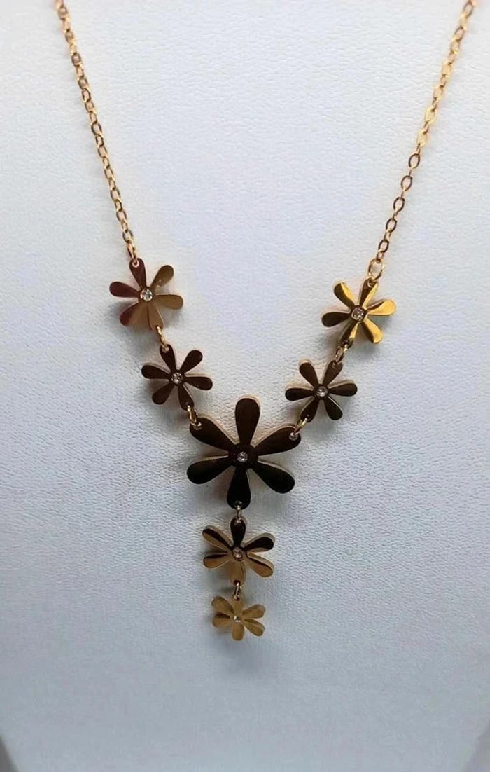 Collier cravate en acier inoxydable doré