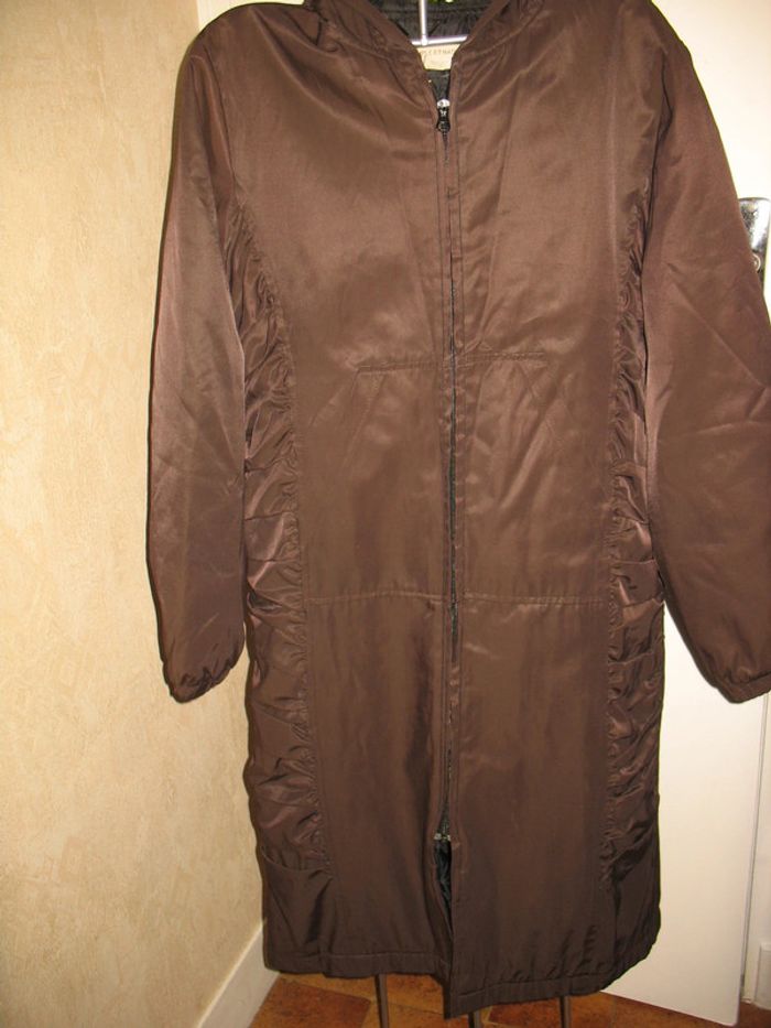MANTEAU LONG MARRON "SIMPLE ET NATUREL" - Taille 40 - n°01