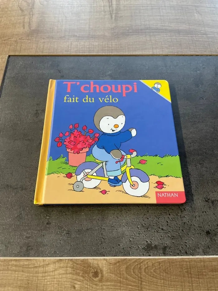 T’choupi fait du vélo Nathan