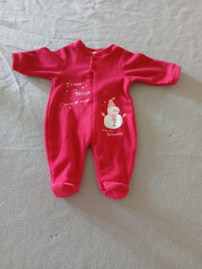 Lots pyjamas 1 mois - photo numéro 4