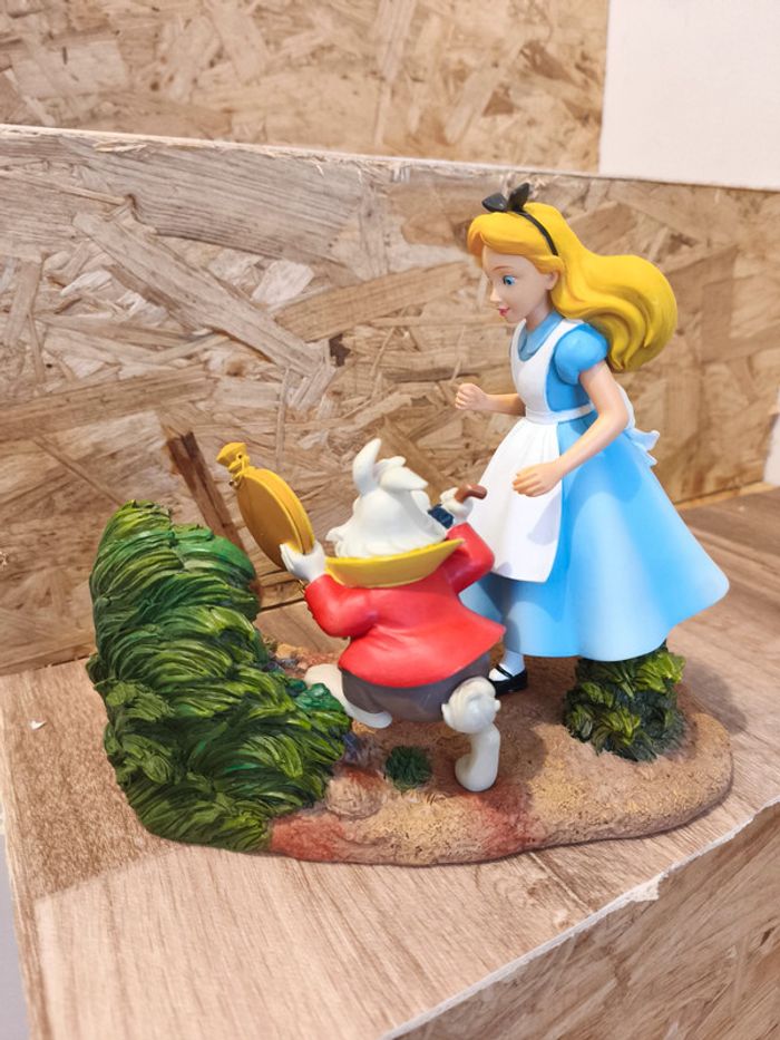 Enesco Figurine Alice et Le Lapin Blanc, Enchanting Disney - photo numéro 3