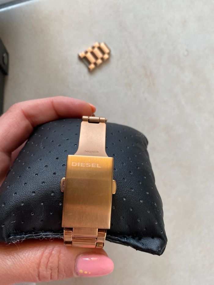 Montre femme cuivre Diesel - photo numéro 5