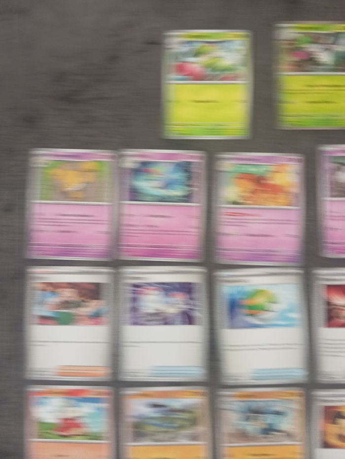 Lot 32 Cartes Pokémon Écarlate Et Violet Sans Doubles - photo numéro 2