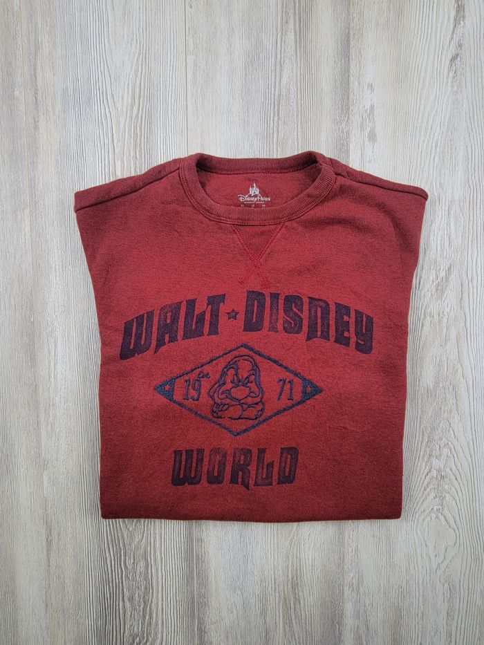 Pull Disney Parks – Walt Disney World – Grincheux – Taille M – Bordeaux - photo numéro 2