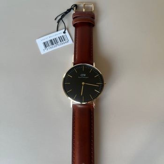 Montre Daniel Wellington 36mm neuve - photo numéro 3