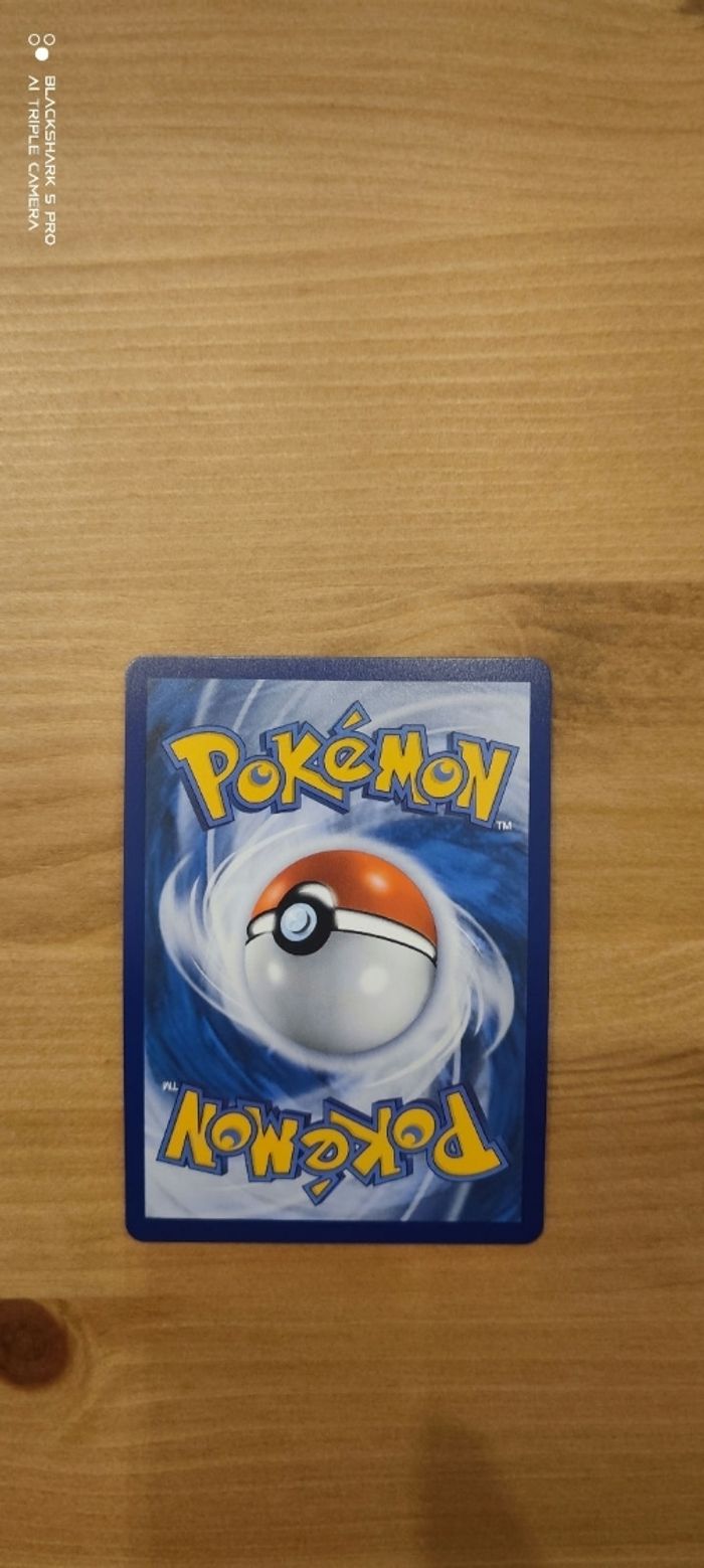 Latias ex 076/191 Étincelles déferlantes (SSPFR) - photo numéro 2