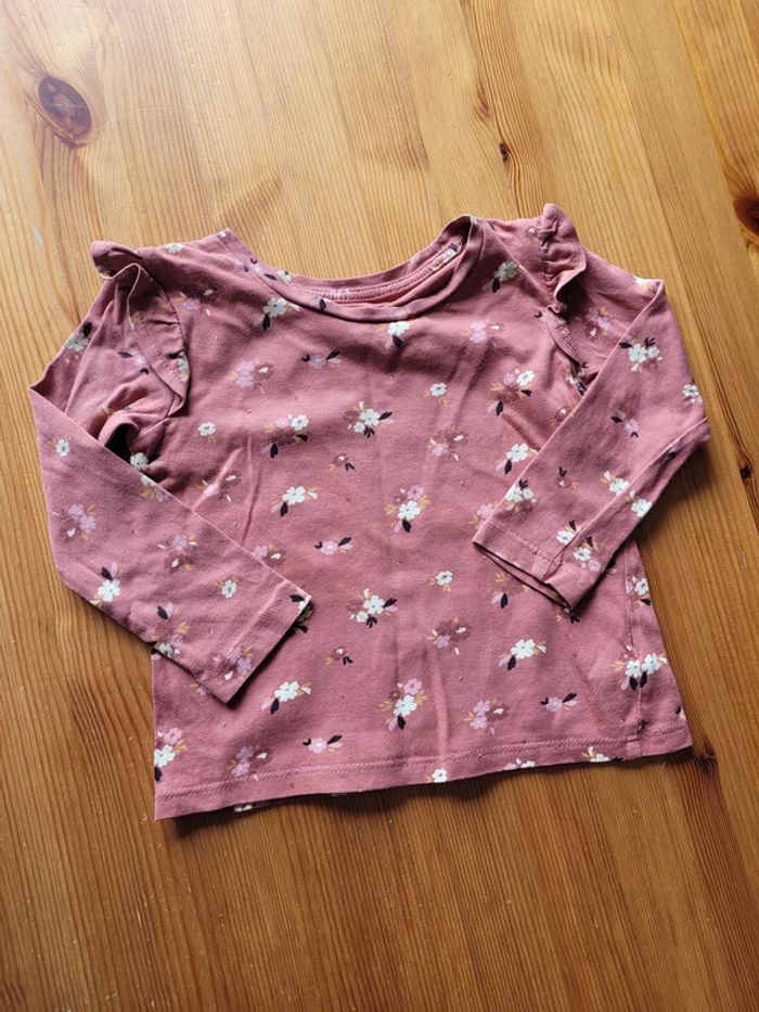 t-shirt manches longues c&a 2 ans - photo numéro 2