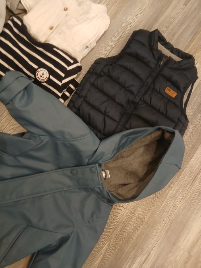 Lots vêtements bébé 9 mois - photo numéro 2