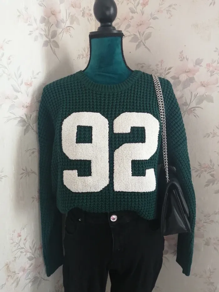 Pull en maille vert foncé avec 92 brodé / fb sister / (L)
