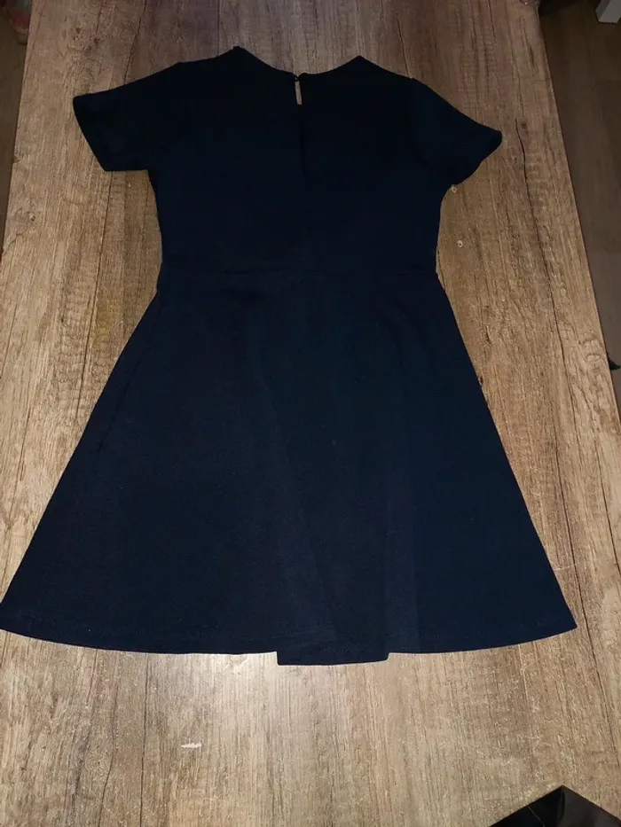 Robe bleue marine 6 ans - photo numéro 6