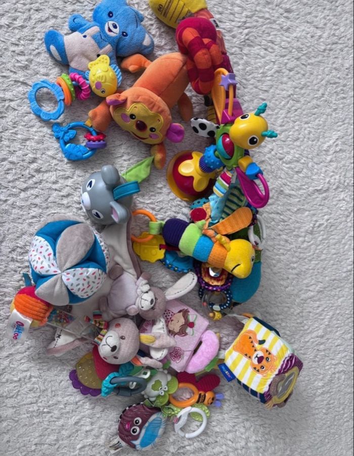 Lot jouets premier âge