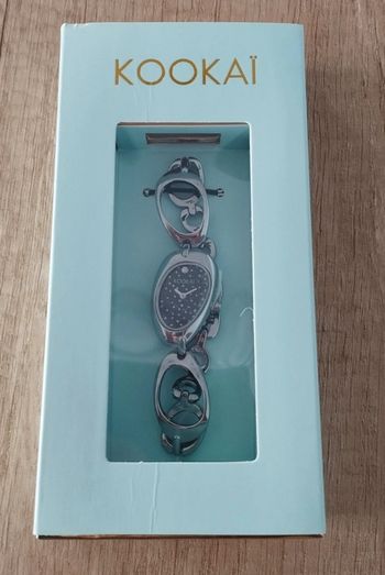 Montre femme argentée et noire Kookai